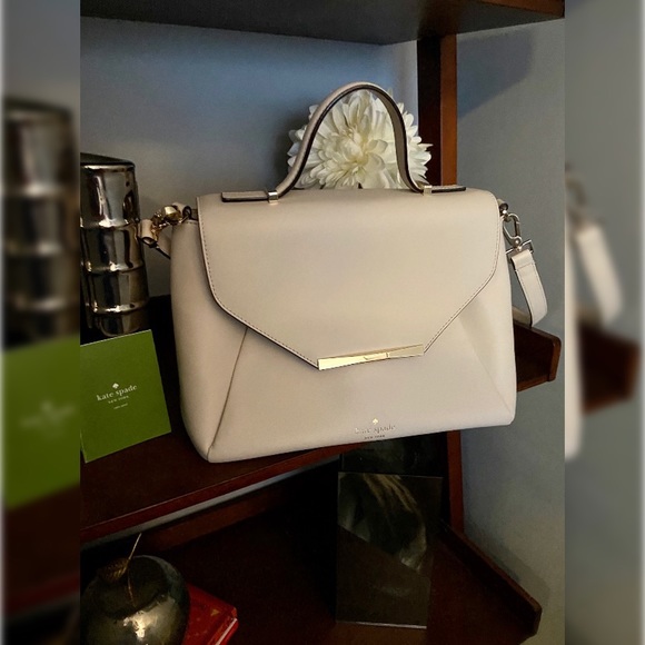 Kate Spade Creme Purse - Picture 2 of 5
